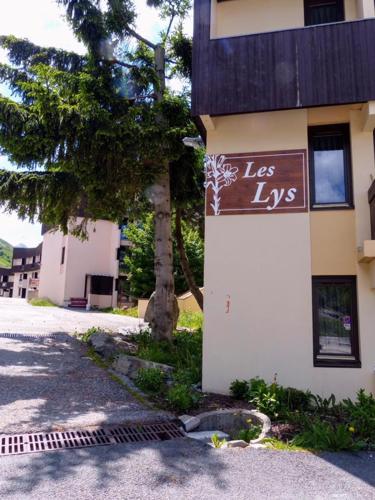 Travelski Home Select - Residence Les Lys Saint-Martin-de-Belleville Exterior photo
