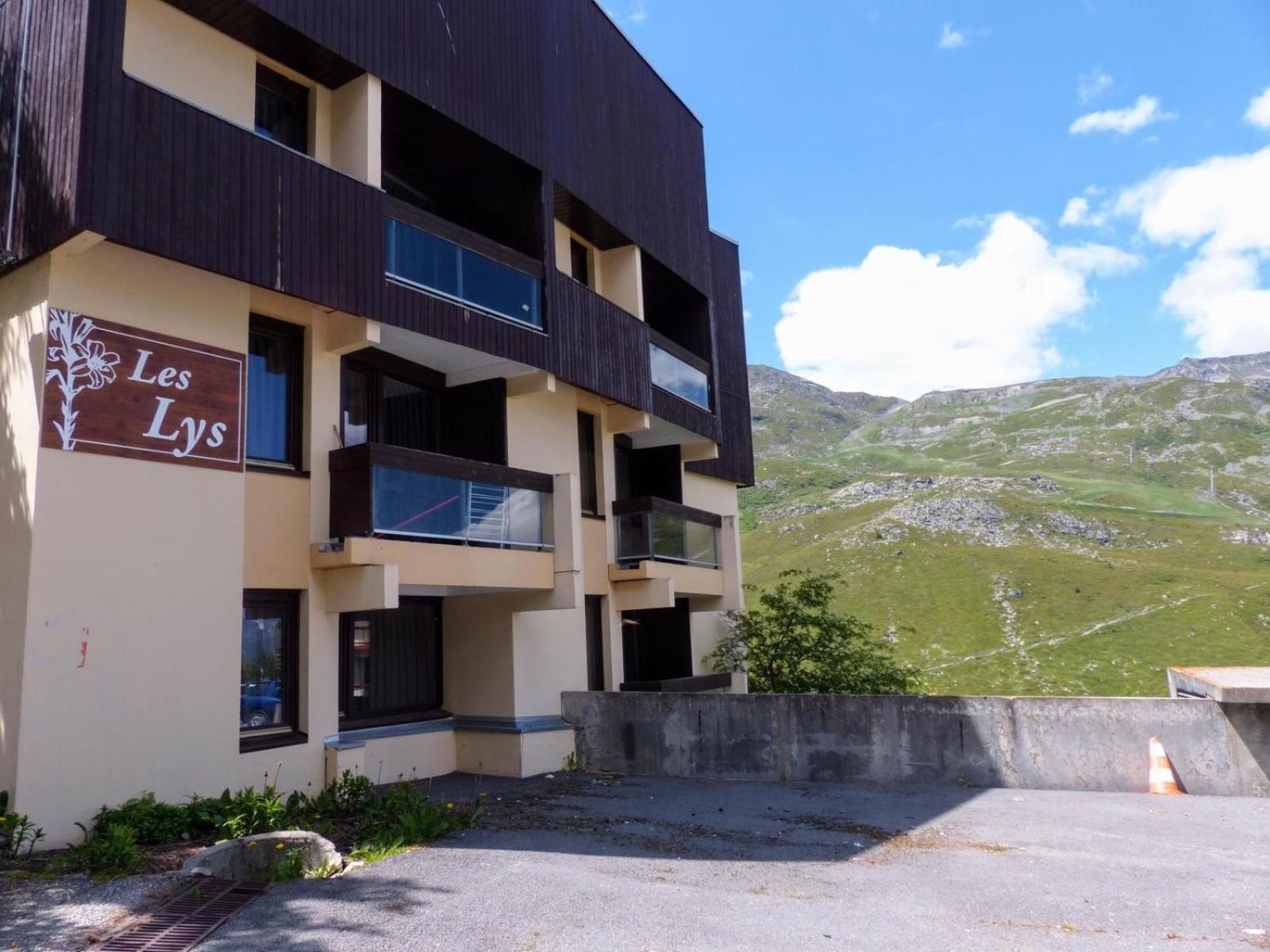 Travelski Home Select - Residence Les Lys Saint-Martin-de-Belleville Exterior photo